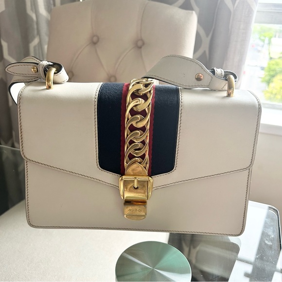 Gucci Handbags - Excellent Gucci Sylvie with COA